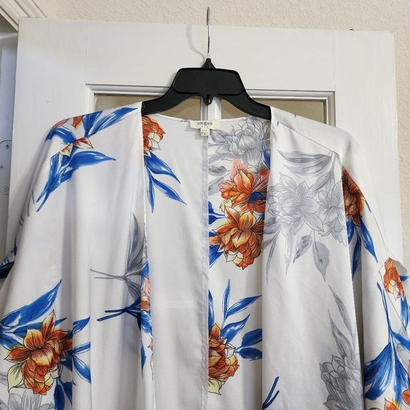 Umgee USA S/M White Floral Open-Front Kimono Cardigan Draped Waterfall Hem - Picture 5 of 10